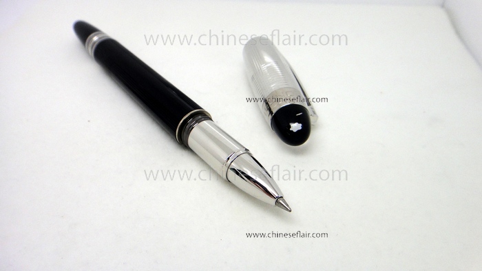 Montblanc Starwalker Doue Steel & Resin Fineliner Pen